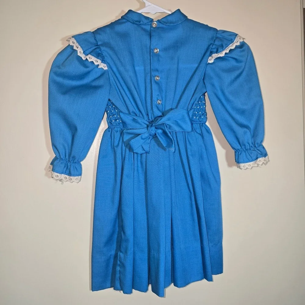 VINTAGE Polly Flinders Hand Smocked Bright Blue Dress Size‎ 5 Style#44077